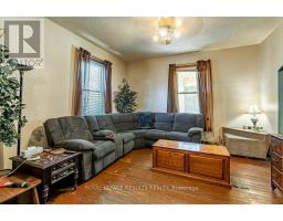 63 SHAKESPEARE STREET - 7