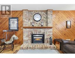 125 GIBSON CRESCENT - 31