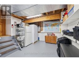 125 GIBSON CRESCENT - 37