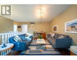 495 RIVERVIEW DRIVE - 16