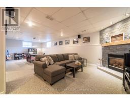 495 RIVERVIEW DRIVE - 33