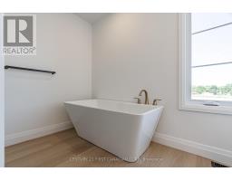 78 QUEEN STREET - 26