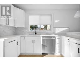 133 EMERY STREET E - 16