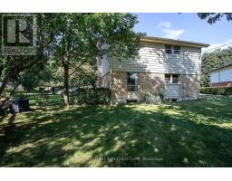 42 NAOMEE CRESCENT - 21