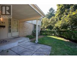 42 NAOMEE CRESCENT - 4