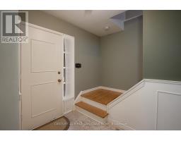 42 NAOMEE CRESCENT - 7