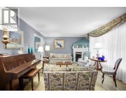 37 VIRGINIA CRESCENT - 16