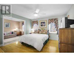 37 VIRGINIA CRESCENT - 37