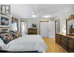 37 VIRGINIA CRESCENT - 39