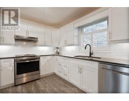 17 ALLISON COURT - 8