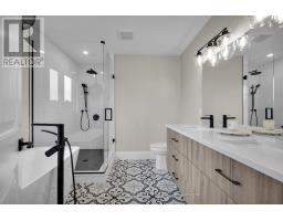 173 COLLINS WAY - 25