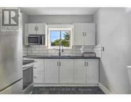 11 FOREST AVENUE - 7