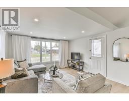 32 MARY STREET E - 17