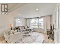 32 MARY STREET E - 18