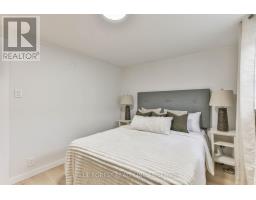 32 MARY STREET E - 22