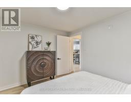 32 MARY STREET E - 23