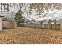 32 MARY STREET E - 30