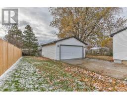 32 MARY STREET E - 35