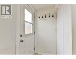 32 MARY STREET E - 6