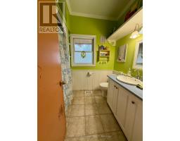 21622 DUNDONALD ROAD - 22