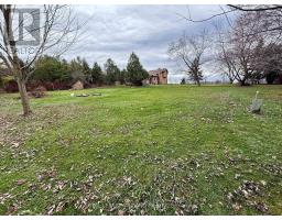 21622 DUNDONALD ROAD - 37