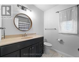 6977 LAMBETH WALK - 21