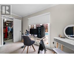 6977 LAMBETH WALK - 25