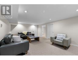 6977 LAMBETH WALK - 30