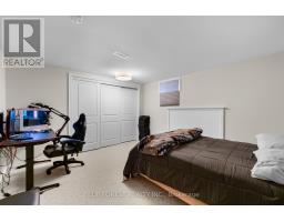 6977 LAMBETH WALK - 35