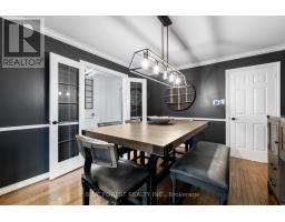 6977 LAMBETH WALK - 7