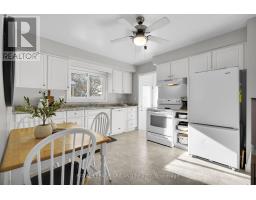 544 GRIFFITH STREET - 11