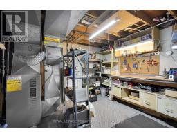 544 GRIFFITH STREET - 29