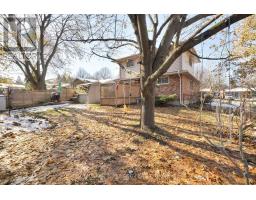 544 GRIFFITH STREET - 34