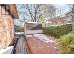 544 GRIFFITH STREET - 36