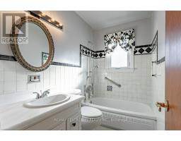 1429 BRYDGES STREET - 11