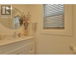 46 ST ANDREWS PLACE - 26