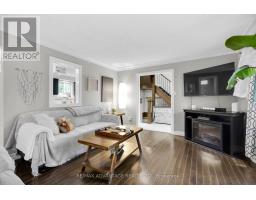 443 SANDRINGHAM CRESCENT - 11