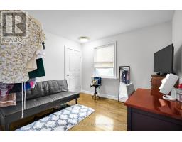 443 SANDRINGHAM CRESCENT - 29