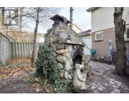 443 SANDRINGHAM CRESCENT - 42