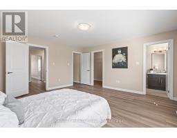 2018 CLAYRIDGE WAY - 25