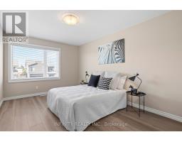 2018 CLAYRIDGE WAY - 31