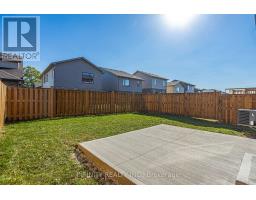 2018 CLAYRIDGE WAY - 36