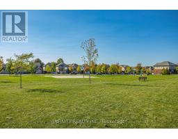 2018 CLAYRIDGE WAY - 40