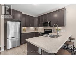 2018 CLAYRIDGE WAY - 9