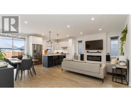 30 - 383 DAVENTRY WAY - 12