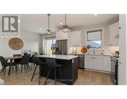 30 - 383 DAVENTRY WAY - 15