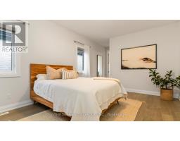 30 - 383 DAVENTRY WAY - 22