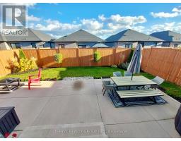 30 - 383 DAVENTRY WAY - 45