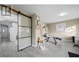 204 WELLINGTON STREET - 19