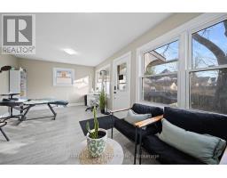 204 WELLINGTON STREET - 23